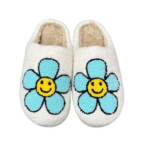 Soft and Cozy Lounge Mint Daisy Slippers